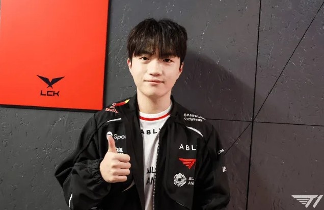 Keria:我任何版本都能打好;Peyz拥有很多AD位的优点